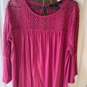 Colleen Lopez lace top